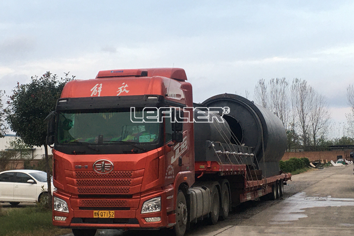 12ton Batch Type Recycling Waste Tire Plastic Rubber Pyrolysis Machine