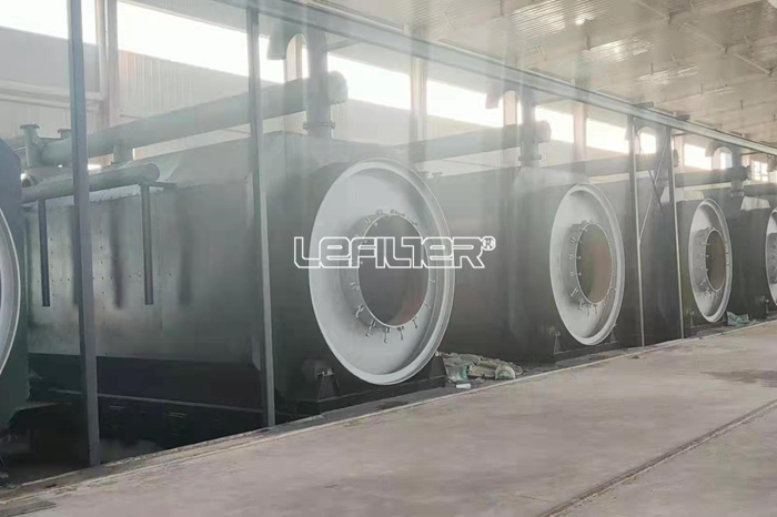 High Efficiency Oil Sludge Waste Tyre/Plastic Pyrolysis Plant