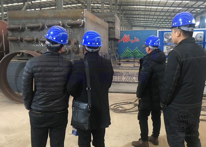 Customers from Guangxi came to inspect waste tire pyrolysis