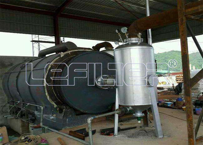 Waste PE recyclling pyrolysis plant