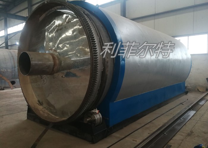 10 tons capacity newest waste tyre/plastic to oil pyrolysis