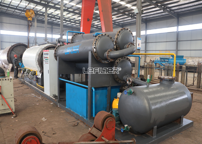 5ton Tire Waste Pyrolysis Plant Getting Tire Oil