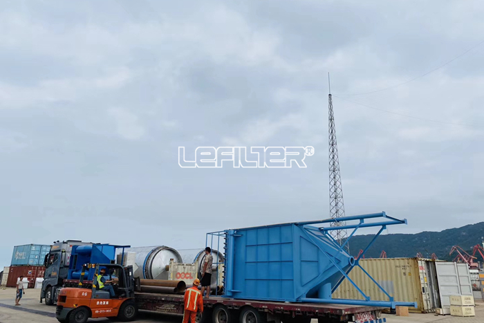 Waste Truck Tires Recycling Pyrolysis Machine to Fuel Oil/Ca