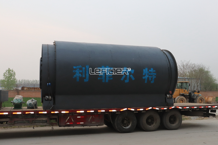 Hot Sale Ce and ISO Certificate 12ton Used Tire Pyrolysis Pl
