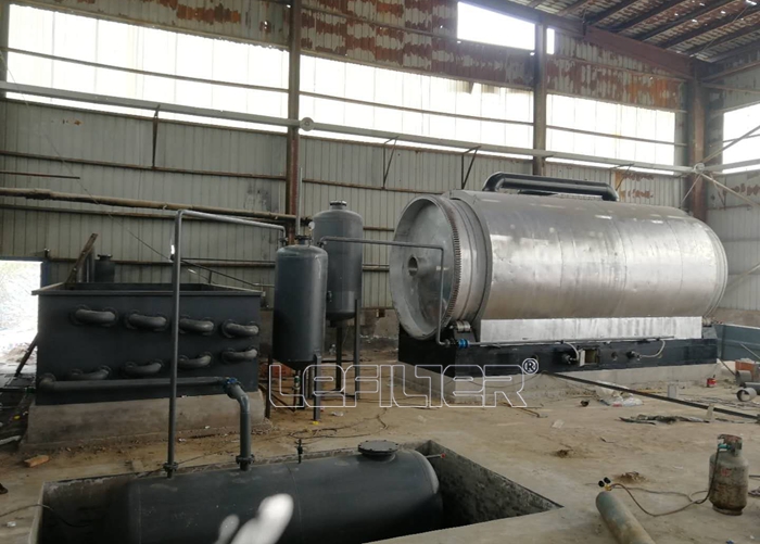 Tyre Pyrolysis Oil /Motor Oil /Engine Oil/Crude Oil Refinery