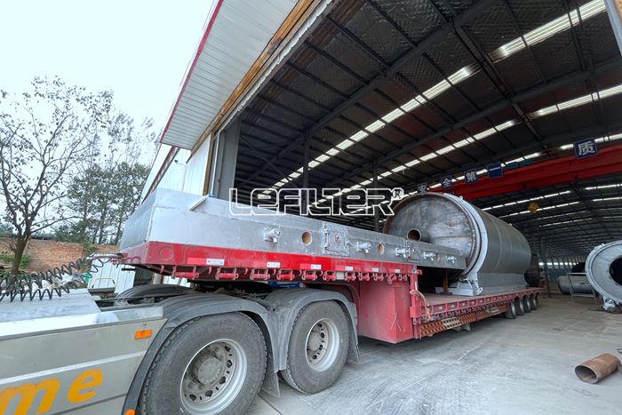 Used Tire Recycling Machine Recycle Waste Tires to Fuel Oil Pyrolysis Plant