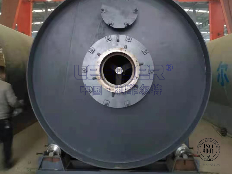 Small scale capacity pyrolysis plant
